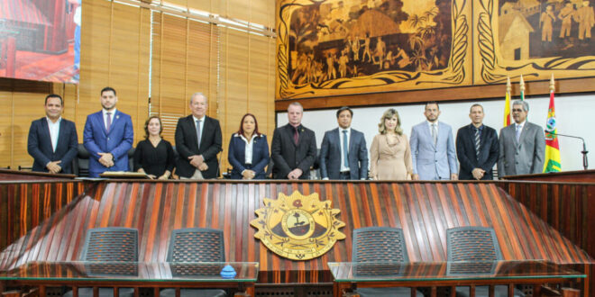 Procuradoria-Geral do Estado é homenageada em sessão solene na Assembleia Legislativa do Acre