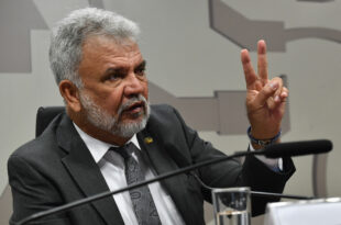 Petecão garante R$ 294 mil para melhorias no Quadrilhódromo de Rio Branco