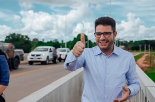 Governador Gladson Cameli celebra consolidação da Ponte Frei Paolino Baldassari