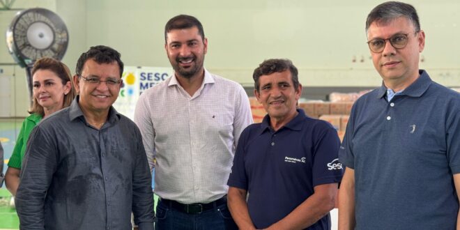 Gonzaga e Nicolau prestigiam entrega de alimentos da CNC para atingidos pela enchente