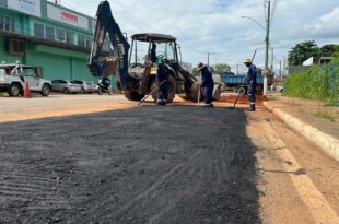 Deracre realiza tapa-buraco no trecho entre o Parque Capitão Ciríaco e o bairro Seis de Agosto