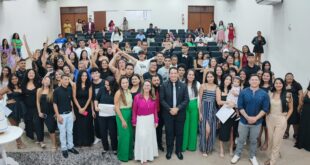 Alunos do Iepetec são diplomados