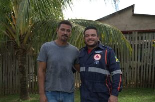 Homem que teve infarto se emociona ao reencontrar a equipe do Samu que o salvou