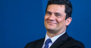 Cheiro de acordo político: TSE não cassa Moro após encontro com presidente do Senado
