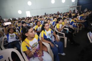 Polícia Militar do Acre celebra 25 anos de Proerd com formatura de alunos do projeto