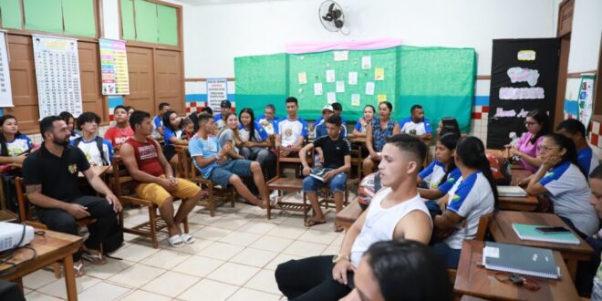 Matrículas para Educação de Jovens e Adultos estão abertas em todo o estado