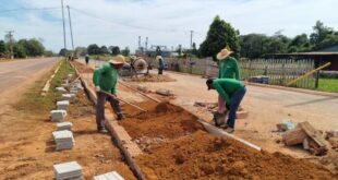 Deracre avança com obras da nova entrada de Plácido de Castro