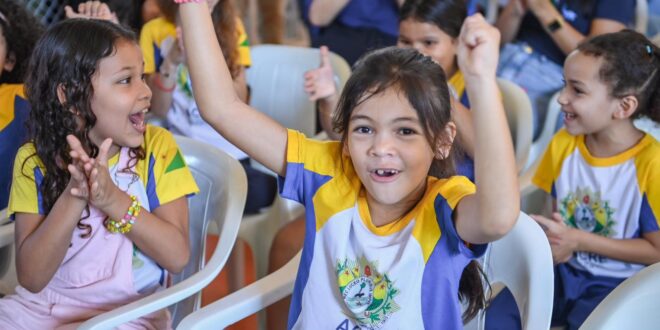 Escola São Francisco de Assis I ganha espaço multiuso