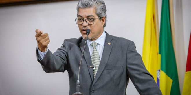 Após denúncia de Edvaldo Magalhães, Aberson Carvalho desiste de contrato milionário com a Teltex Tecnologia