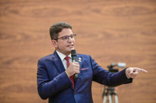 Gladson participa de agendas ambientais no Reino Unido e Noruega