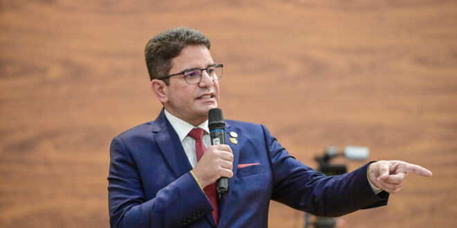 Gladson participa de agendas ambientais no Reino Unido e Noruega