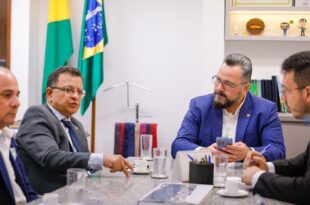 Gonzaga se reúne com Alan Rick para agilizar implantação de voos internacionais no Acre