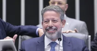 Lira busca encontrar sócios para pautas impopulares