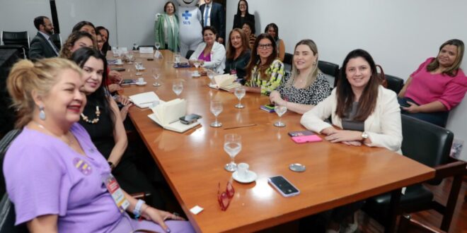 Governo do Acre discute com ministros o orçamento de políticas públicas para população feminina