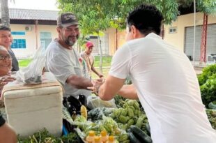 Jenilson ouve reivindicações de comerciantes e produtores do mercado da Estação Experimental