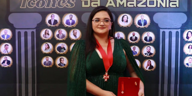 Destaque na gastronomia, chefe de cozinha e professora do Ieptec recebe título de Dama Comendadora pela Câmara Brasileira de Cultura