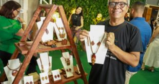 Artesãos acreanos participam da maior feira nacional do artesanato em Olinda