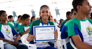 Estudantes da Cidade do Povo concluem participação em projetos Guardiões da Paz e Semeando o Futuro