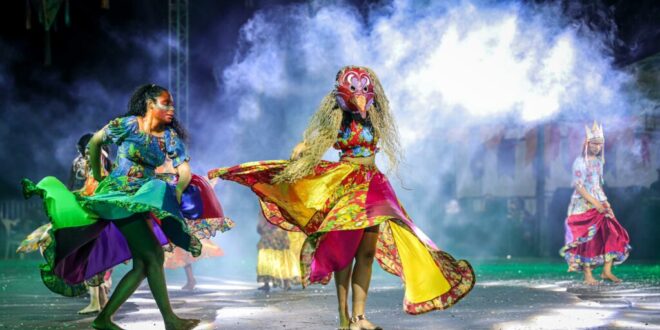 Lindo de viver: apresentações culturais do Arraial Cultural 2024 foram de tirar o fôlego