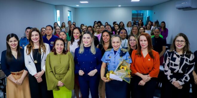 1ª mulher subcomandante-geral da PMAC recebe boas-vindas de Gestoras