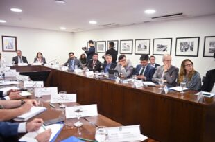 Gladson pede apoio do governo federal para intensificar combate às queimadas no Acre