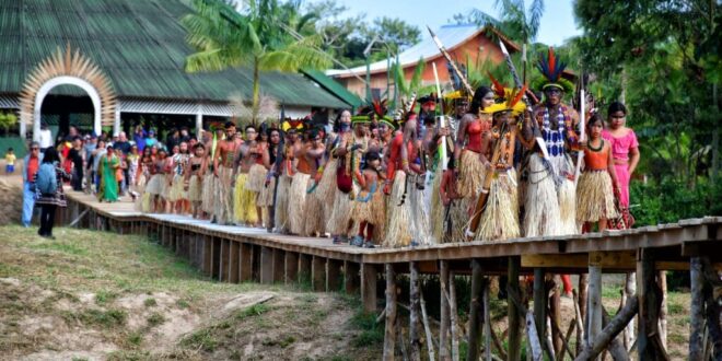 Mariri Yawanawa: a celebração da vida na floresta
