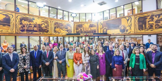 Desembargadora Eva Evangelista é homenageada na Aleac 49 anos de serviços prestados ao estado do Acre