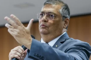 Ação do PSOL no STF pede o fim das emendas impositivas e bloqueio de pagamentos