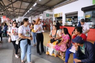 Em busca: EJA realiza ação no Terminal Urbano para matricular alunos