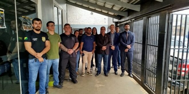Polícia Civil entrega novos equipamentos à delegacia de Senador Guiomard