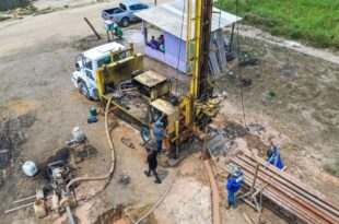 Governo conclui construção de novo poço artesiano em Mâncio Lima