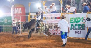 Mais de 10 mil pessoas prestigiam a primeira noite de rodeio na Expoacre