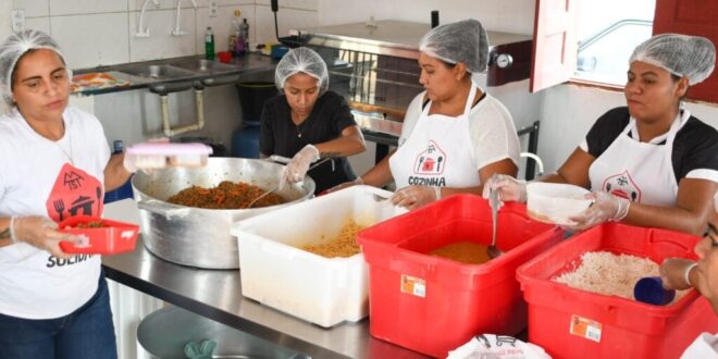 Cozinha solidária da ocupação Marielle Franco inspira a criação de novas cozinhas