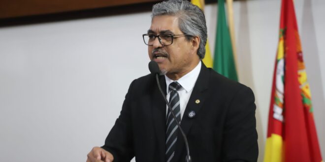 Edvaldo Magalhães se manifesta contra projeto que aumenta em 50% o IPVA a partir de 2025