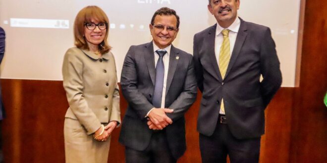 Ao lado do embaixador do Brasil no Peru, Gonzaga participa da abertura da Expoalimentaria e destaca potencial produtivo do Acre