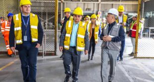 Gonzaga lidera comitiva no Peru para estreitar laços comerciais e visita empresa que realizará voos para o Acre