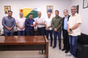 Gonzaga e secretários de Estado debatem com o governo peruano integração comercial através do Megaporto das Américas