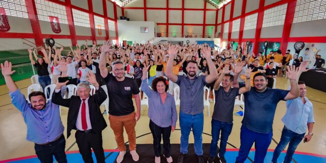 Perpétua garante R$ 3 milhões para realização dos Jogos Estudantis Digitais no Acre