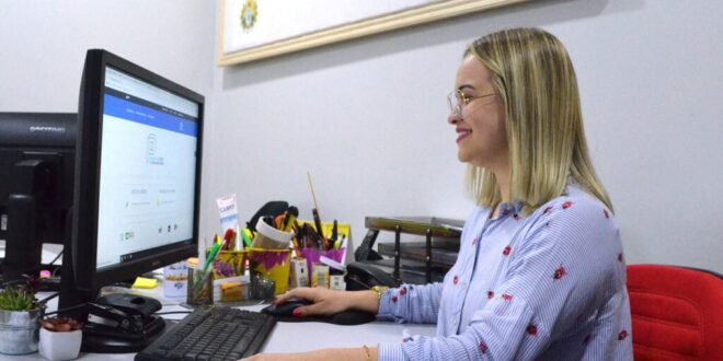 SEE abre inscrições para o curso de formação para coordenadores administrativos
