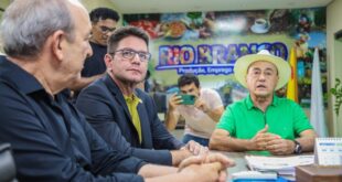 Governador se encontra com prefeito reeleito para fortalecer parceria