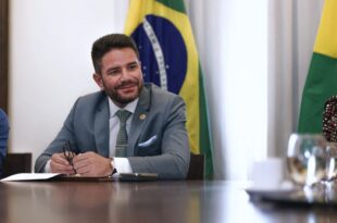 Gladson se encontra hoje com autoridades dos Emirados Árabes para tentar atrair investimentos