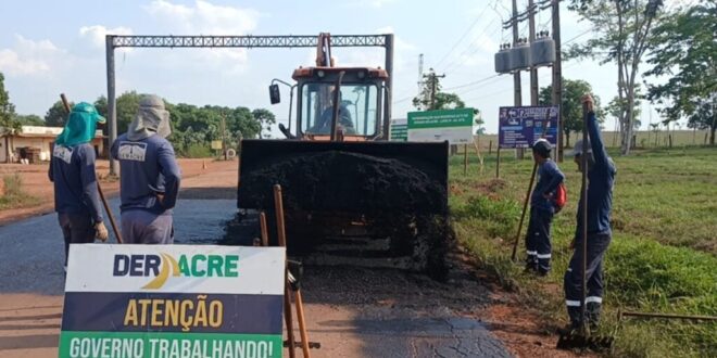 Deracre mantém obras na AC-475 enquanto aguarda liberação de recursos federais