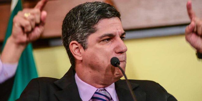 MPAC pede bloqueio de quase R$ 2 milhões do Deputado Fagner Calegário