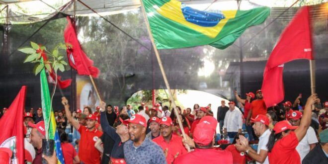 Sem Terra disputam eleições em 367 municípios