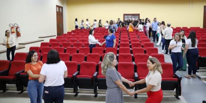 Secretaria de Educação realiza programação em alusão ao mês do servidor