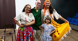 Memória e emoção marcam estreia da peça Vozes do Interior em Rio Branco