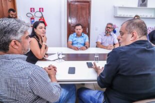 Gonzaga e Assur discutem ZPE e estratégias comerciais com prefeita de Senador Guiomard
