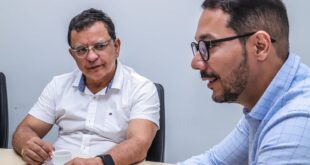 Gonzaga se reúne com empresário e professor da Ufac e pretende trazer indústria de biofertilizantes para o Acre