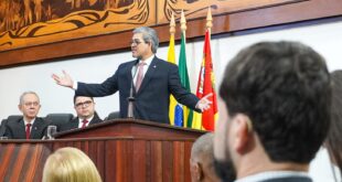 Durante solenidade, Edvaldo Magalhães defende avanços para os integrantes da Polícia Civil
