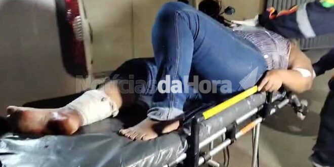 Mulher é baleada durante tentativa de assalto; seis homens armados teriam rendido a vítima